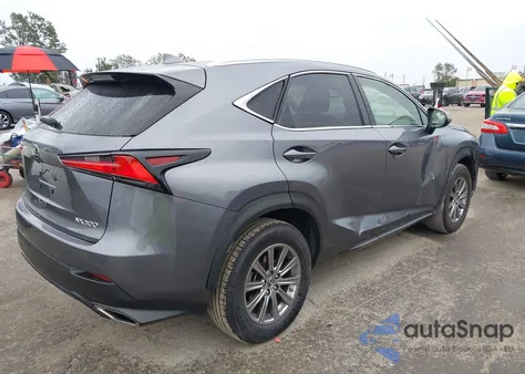 2018 Lexus Nx 300 z USA, uszkodzony, nr VIN JTJYARBZ0J2092892